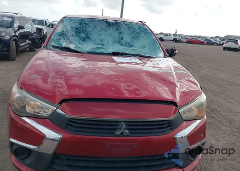 2016 Mitsubishi Outlander Sport 2.0 Es z USA, uszkodzony, nr VIN JA4AP3AUXGZ022770